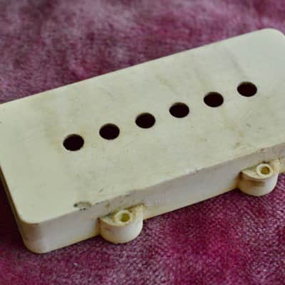 Vintage 1959 Fender PRE-CBS Jazzmaster Pickup Covers 1958 1960 Cover Set image 8