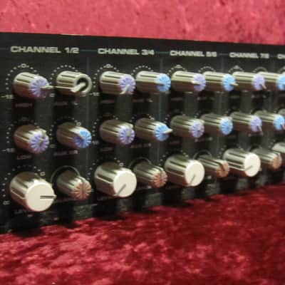 Samson PL1602 16 Channel Mixer image 3