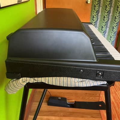 Rhodes MK 8 Stage 61 61-Key Electric Piano image 15