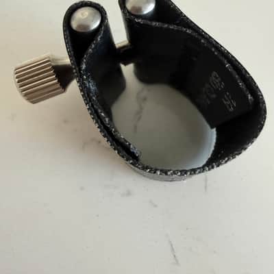 Rovner 1R Bb Clarinet Inverted Ligature and Mouthpiece Cap - Black Learher, Metal, black plastic image 6