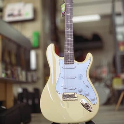 PRS SE Silver Sky 2022 - Present - Moon White image 1