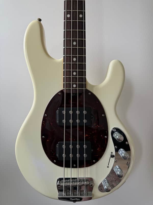 Ernie Ball Music Man StingRay Special 4 HH