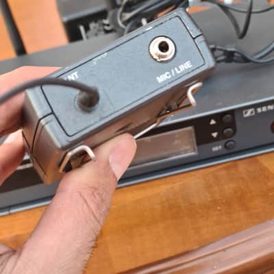 Sennheiser Diversity Reciver IM100+Transmitter ew100+Headmic me3 image 12