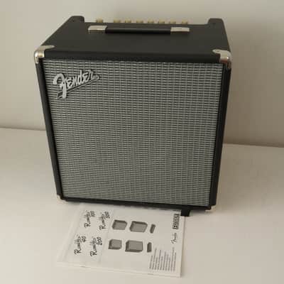 Fender Rumble 40 Bass Amplifier Combo - Near Mint