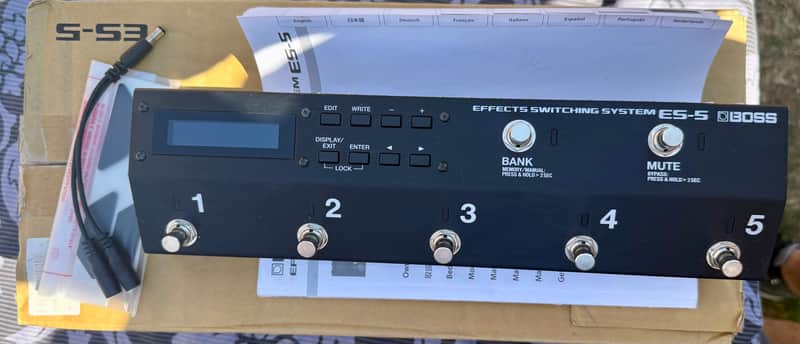 Boss ES-5 Effects Switching System