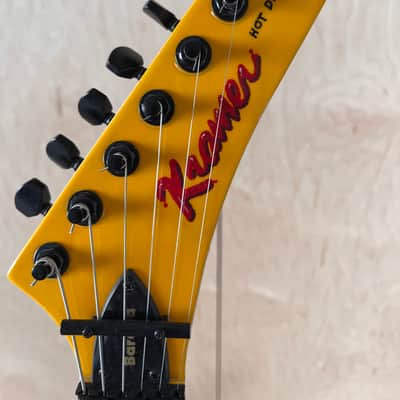 Kramer Baretta 2022 - Custom - RARE - "Hot Diggity" image 3