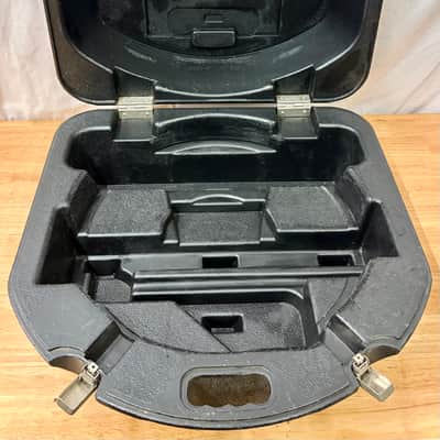 Ludwig UFO Clamshell Hard Plastic Snare Drum Case 1970s-1980s - Textured image 9