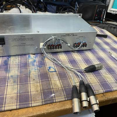 Urei 1178 Stereo Peak Limiter 1970s - Silverface image 2