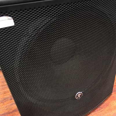 Mackie SRM1801 18" 1000 Watt Powered Subwoofer image 1