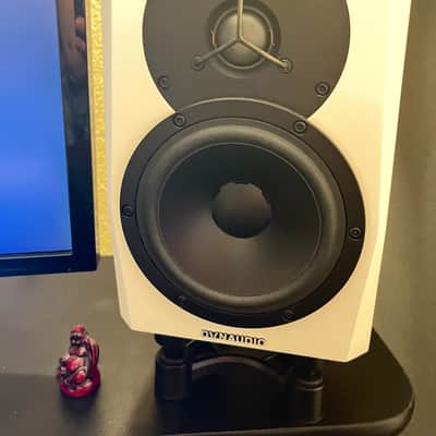 Dynaudio LYD 5 Active Nearfield Studio Monitor (Pair) 10.02.2026 - White image 7