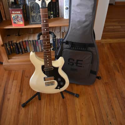 PRS S2 Vela, 2019, Great condition, Antique white, USA made image 18