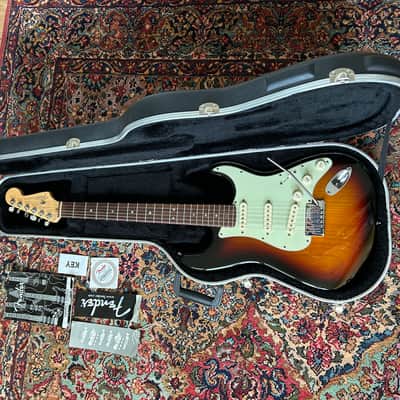 Fender American Deluxe Stratocaster 2007 - Sunburst image 3