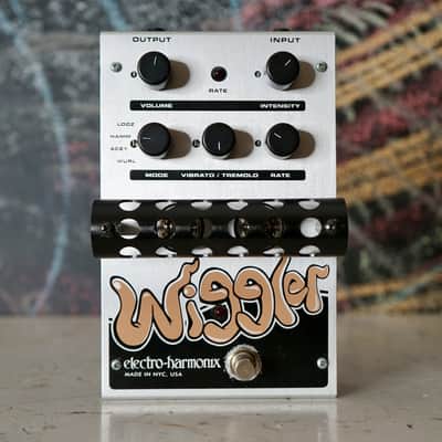 Electro-Harmonix Wiggler Tube Vibrato / Tremolo Pedal | Reverb