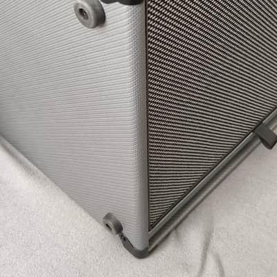 Darkglass Electronics DG112N 500-Watt 1x12" 8 Ohm Bass Speaker Cabinet 2019 - Present Grey image 10