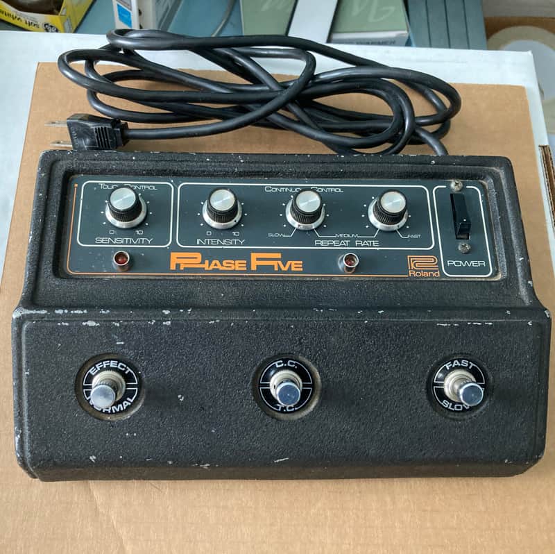 Roland AP-5 Phase Five | Reverb