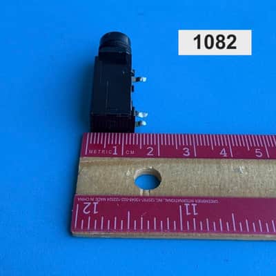 CASIO LK-92TV LK-100 Keyboard Part: TS Sustain Pedal Input Mono 3-Pin Socket image 7