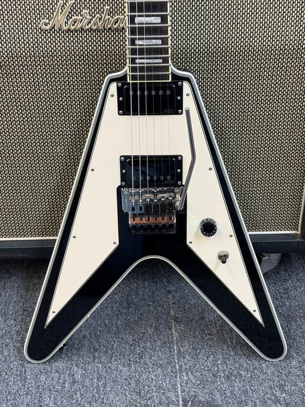 ギター Epiphone Richie Faulkner Flying-V Custom Epiphone Richie Faulkner Signature Flying V Custom | Reverb