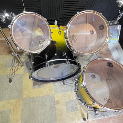 Mapex SR529XU Saturn Rock 10x7/12x8/16x14/22x18" 4pc Shell Pack 2021 - Present - Sulphur Fade image 3
