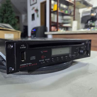 Rolls HR72 CD/MP3 Disc Player image 2