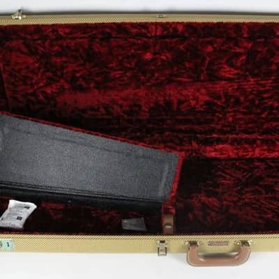 2001 Vintage Fender Stratocaster '57 1957 AVRI American Reissue CASE USA Strat image 3