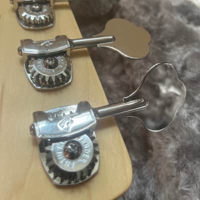 Fender American Elite Precision Bass with Ebony Fretboard 2018 - Champagne LIKE NEW image 10