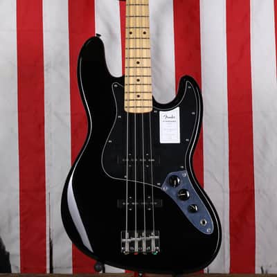Fender Standard Jazz Bass - Black image 1