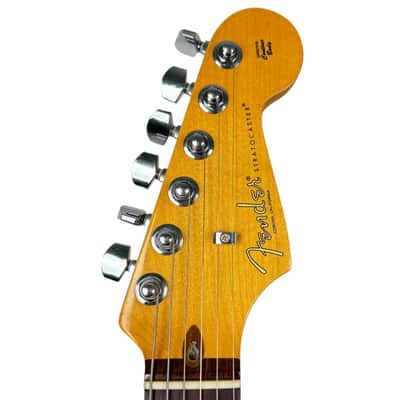Fender American Professional II Stratocaster 2022 - Miami Blue image 9