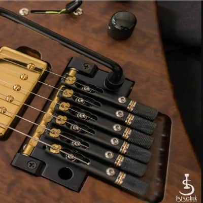 Nova Guitar Parts 6-String Headless Tremolo Bridge - Black image 3
