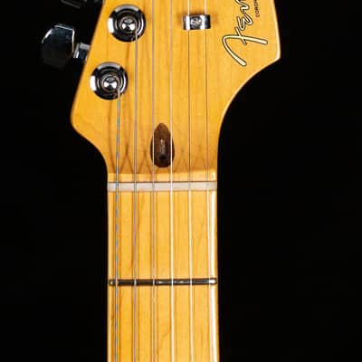 Fender American Professional II Stratocaster 3-Color Sunburst Maple Fingerboard (951) image 5