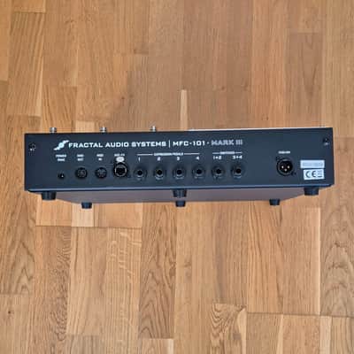 Fractal Audio MFC-101 Mark III MIDI Foot Controller - Black image 5