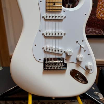 Fender USA Mod Shop Stratocaster, 2023~4, Satin Arctic White, American Vintage '61 Pickups, Modern C Neck, KIller set up, Maple Neck and Deluxe Molded Case! You'll love this first strum! image 1