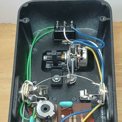 Custom Vintage v846 Style/Crybaby (Halo Version) Clyde McCoy Wah Effects Pedal Vox image 3