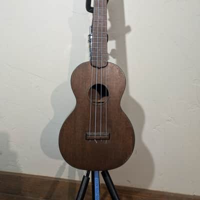Martin Style 1 concert ukulele 1930s. plays great! image 1