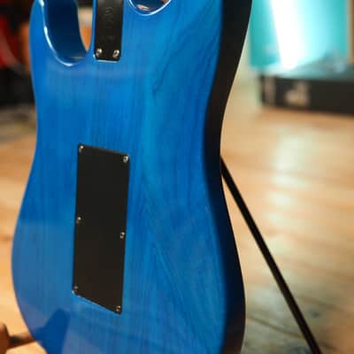 Floyd Rose Redmond Series + Case and new Speedloader Strings! image 11