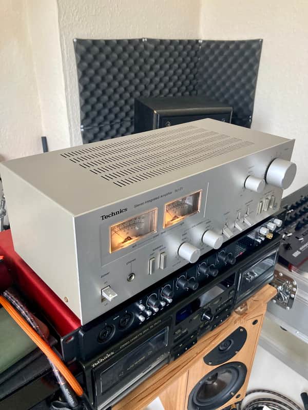 Vintage Technics SU-Z1 Stereo Amplifier - Silver | Reverb