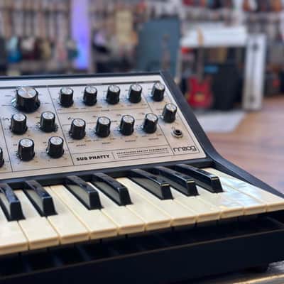 Moog Sub Phatty Monophonic Analog Synthesizer image 6