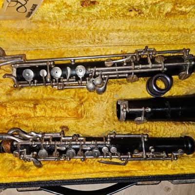 Larilee wood oboe with case. USA. Good but needs fixing up. image 6