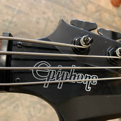 Epiphone Goth Thunderbird IV 4-string bass - with Gibson hard case image 20