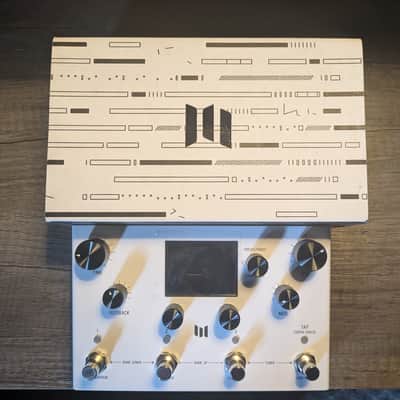 Meris LVX 2022 - Present White image 1