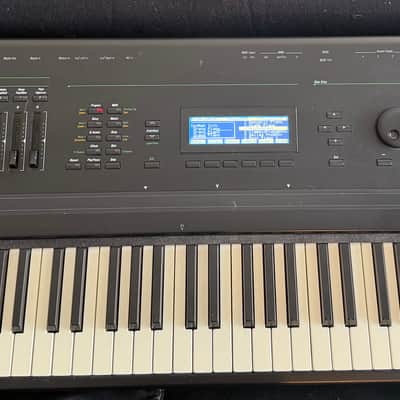 Kurzweil K2500S V.A.S.T. 76-Key Sampling Workstation Synthesizer image 1