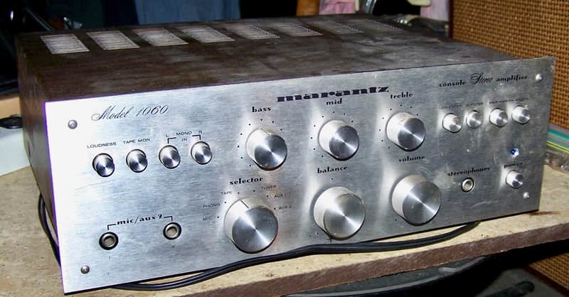 Marantz Model 1060 30-Watt Stereo Solid-State Integrated Amplifier 1971 - 1976 image 1