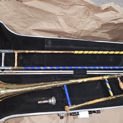 Blessing Scholastic Trombone with Case & Mouthpiece. USA. Good condition image 1