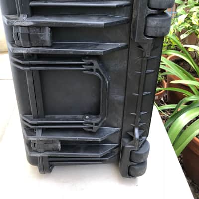 Pelican 1650 Case in Black image 5