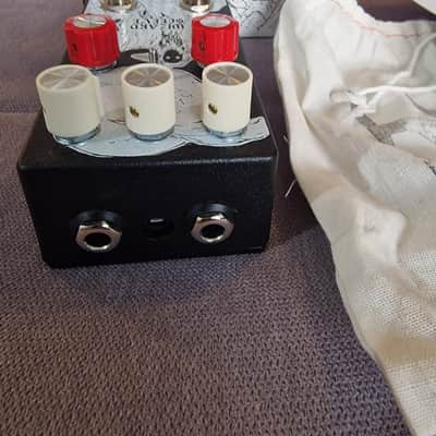 Blank Electronics Wizard Sleeve Distortion/Fuzz image 7