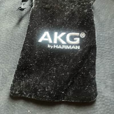 AKG C414 XLS Large Diaphragm Multipattern Condenser Microphone image 8