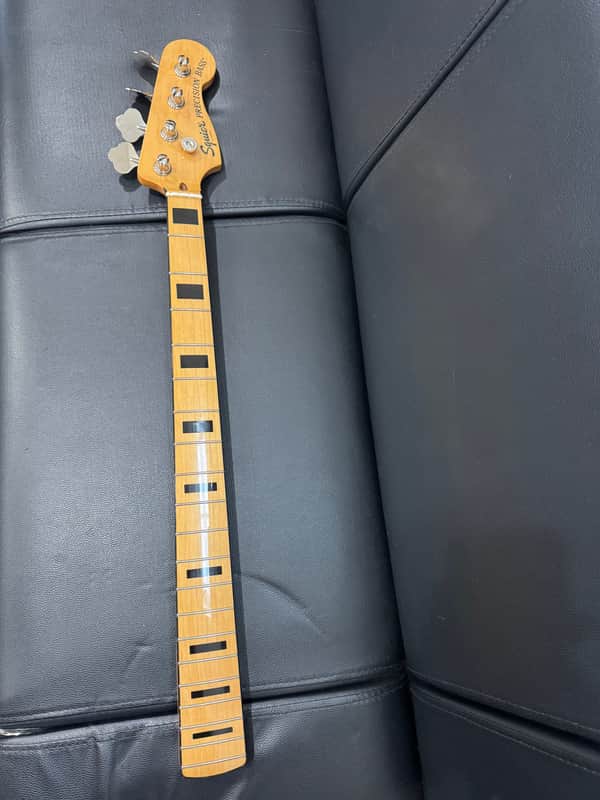 Fender Squier Classic Vibe Precision - Maple Neck image 1