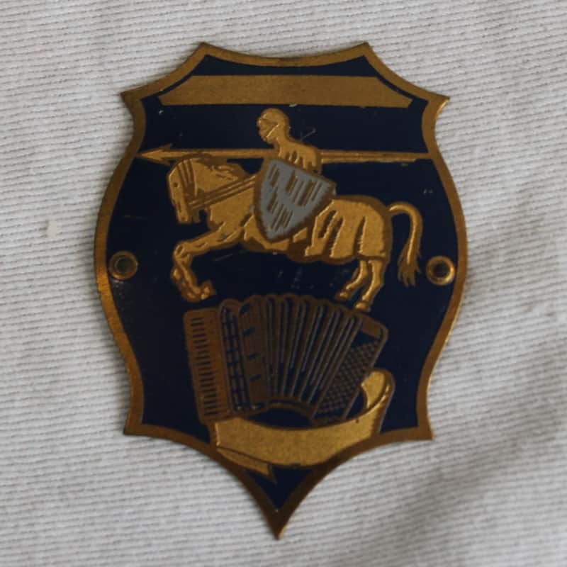 Accordion Part - Horse on Knight With Accordion Emblem imagen 1