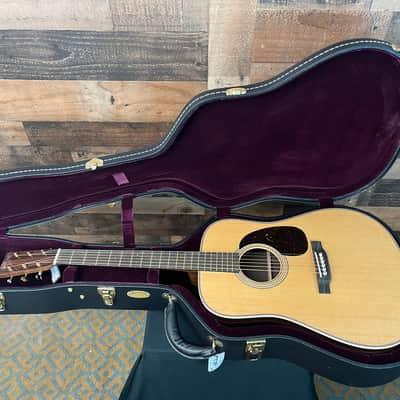 Martin D-28 Modern Deluxe Sitka Spruce / Rosewood Dreadnought Natural #137 image 16