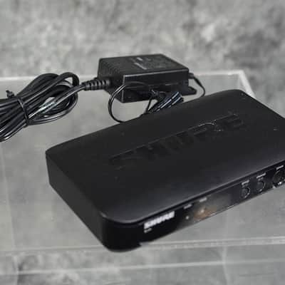 Shure BLX4-H8 Wireless Receiver Band H8 (518-542 MHz) W FAST Same Day Shipping image 1