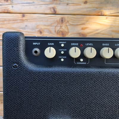 Fender Rumble 100 V3 100-Watt 1x12 Bass Combo 2015 - Present - Black image 5